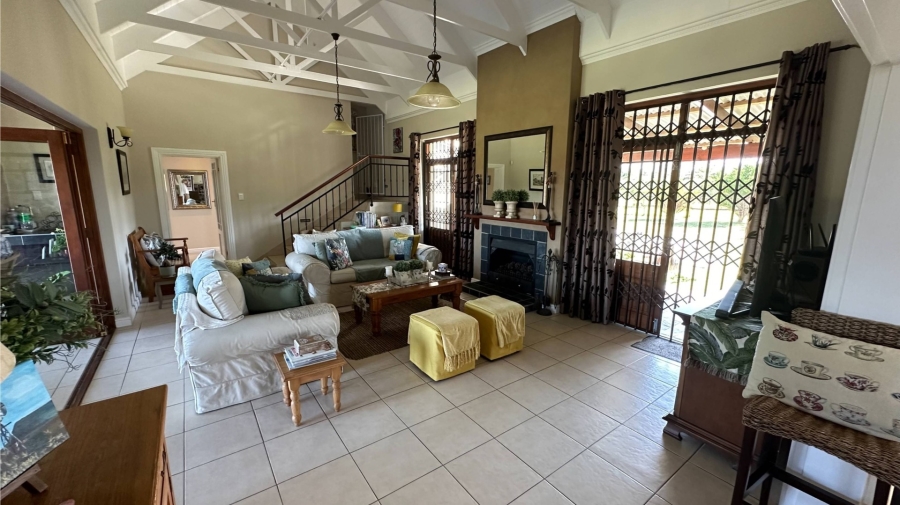 3 Bedroom Property for Sale in Sunrise On Sea Eastern Cape